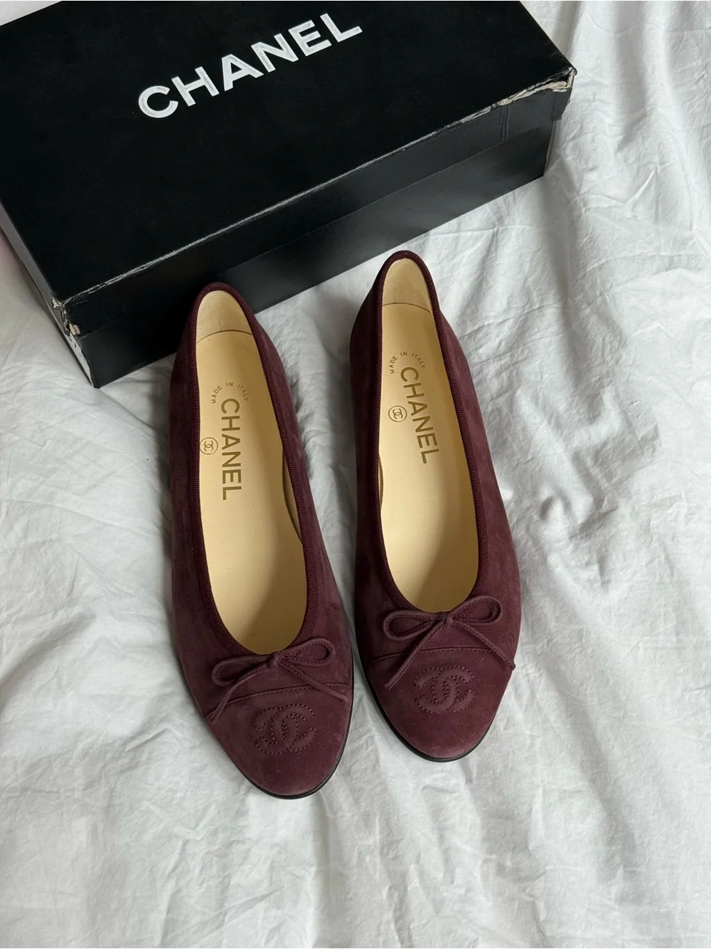 SOLD!CHANEL Burgundy Suede Bow Ballet Flats